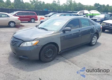 2007 Toyota Camry Le z USA, uszkodzony, nr VIN 4T1BE46K77U152270